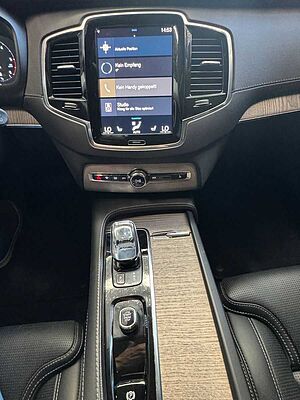 Volvo  B5 AWD INSCRIPTION+MASSAGE+AKUSTIK+STANHZG+