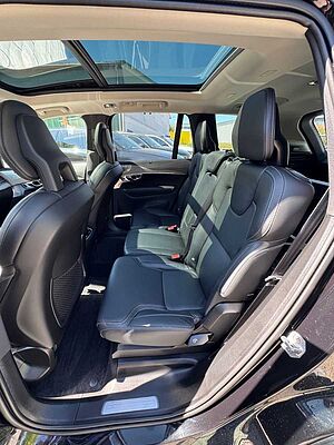 Volvo  B5 AWD INSCRIPTION+MASSAGE+AKUSTIK+STANHZG+