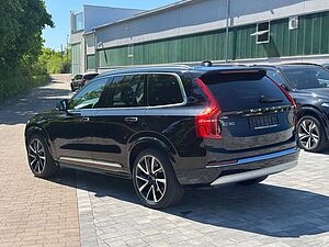 Volvo  B5 AWD INSCRIPTION+MASSAGE+AKUSTIK+STANHZG+