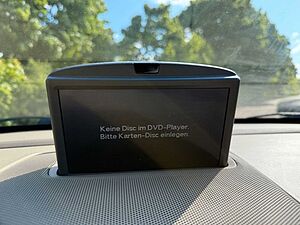Volvo  D5 PREMIUM +SUBWOOFER+NAVI+XENON+SD+1.HAND