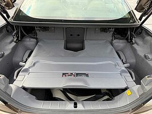 Volvo  D3 SUMMUM+HEICO 144KW+8FACH+UNFALLFREI+LEDER