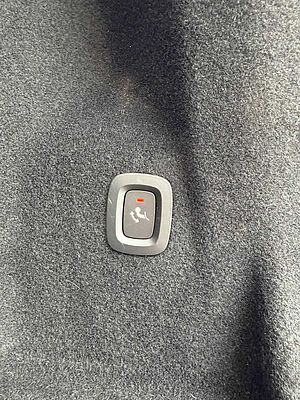 Volvo  B5 AWD INSCRIPTION+MASSAGE+STANDHZG+AHK+
