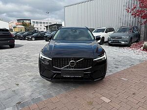 Volvo  PLUS DARK AWD GOOGLE+PANO+HARMAN