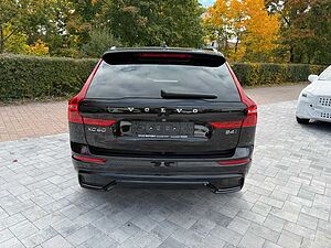 Volvo  PLUS DARK AWD GOOGLE+PANO+HARMAN
