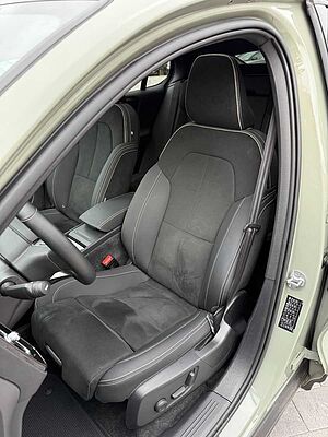 Volvo  SINGLE ULTIMATE+PILOT+PANO+BLIS+EL. SITZE+20'