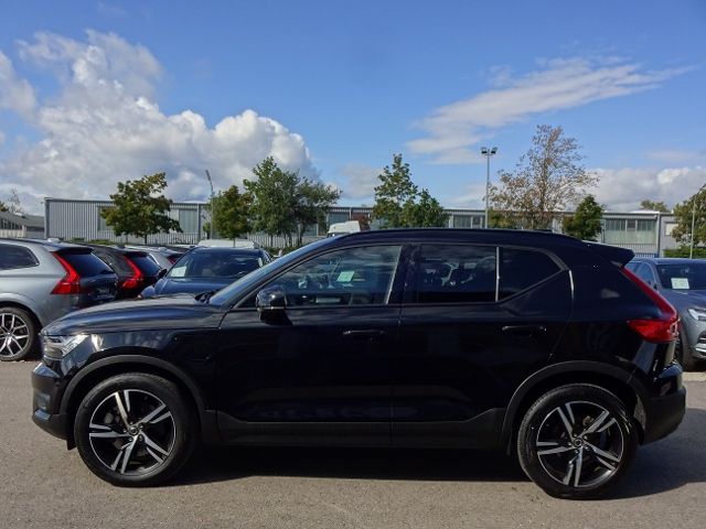 Volvo  T4 R Design Plug-In 2WD Pano Kamera Navi