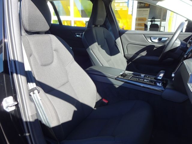 Volvo  T6 R Design Plug-In AHK AWD Standhzg.