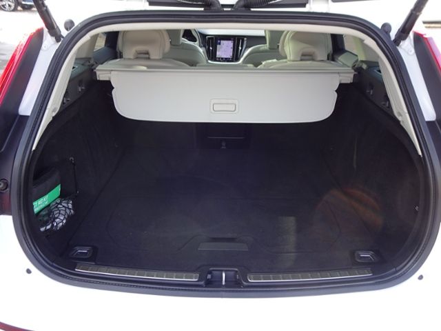 Volvo  T6 Inscription Plug-In AWD PANO ACC Kamera