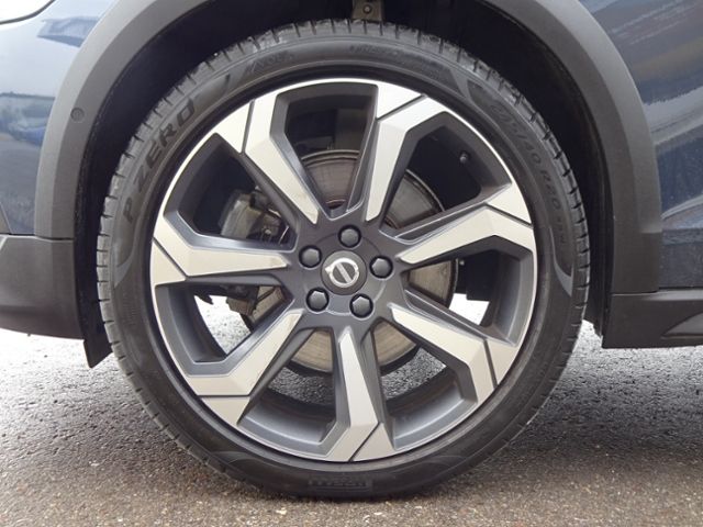 Volvo  PRO B4 AHK AWD ACC Kamera Pano