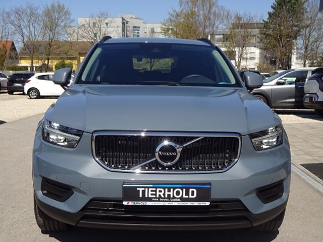 Volvo  T3 Momentum Core 2WD BLIS Navi Kamera