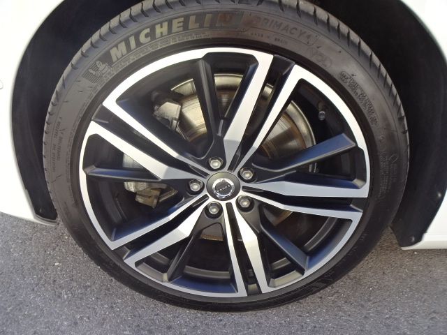 Volvo  T8 R Design Plug-In ACC 360° PANO Parkassist