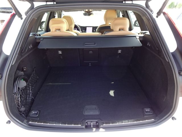 Volvo  T6 Inscription Plug-In ACC 360° PANO Google