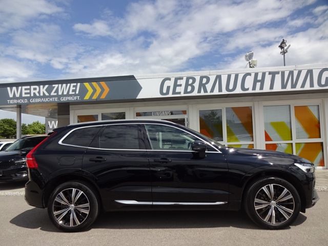 Volvo  B4 Ultimate Bright AWD ACC HUD PANO Google