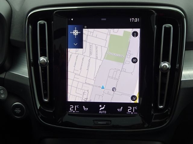 Volvo  T4 Inscription Plug-In 2WD AHK Pano 360°