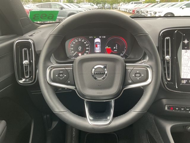 Volvo  T4 Core Plug-In 2WD AHK 360° Navi Keyless