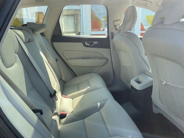 Volvo  T6 Inscription Plug-In AWD AHK ACC 360°