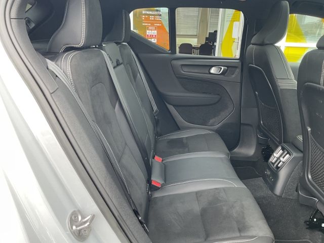 Volvo  T5 R Design Plug-In 2WD Pano AHK ACC 360°