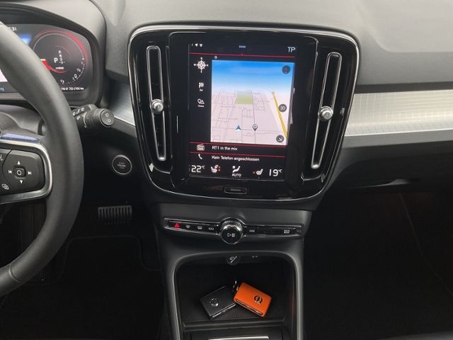 Volvo  T4 Core Plug-In AHK LEDER KAMERA CARPLAY