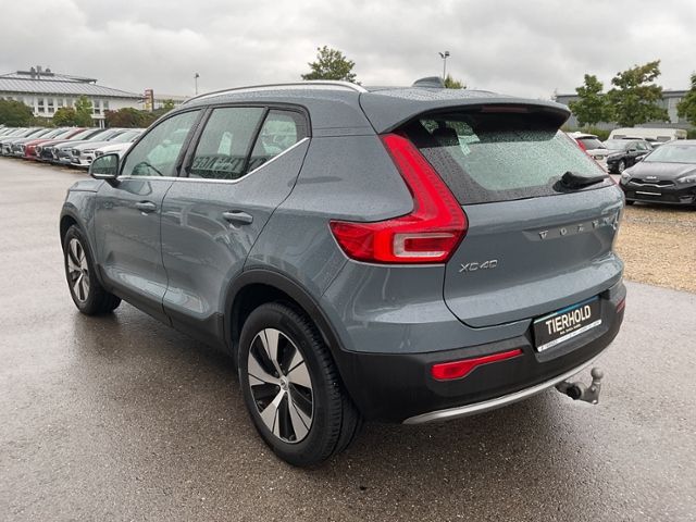 Volvo  T4 Core Plug-In AHK LEDER KAMERA CARPLAY