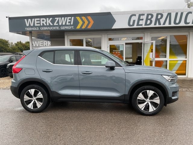 Volvo  T4 Core Plug-In AHK LEDER KAMERA CARPLAY