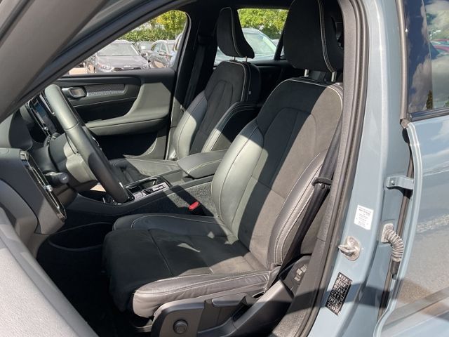 Volvo  T5 R Design Plug-In 2WD Teilleder-Alcantara
