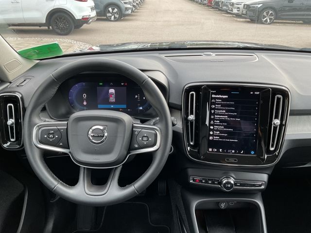 Volvo  B4 Plus Bright AWD AHK LEDER STANDHZ