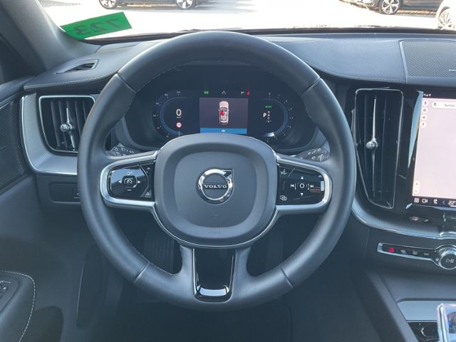 Volvo  T8 Ultimate Bright Plug-In AHK ACC PANO HUD