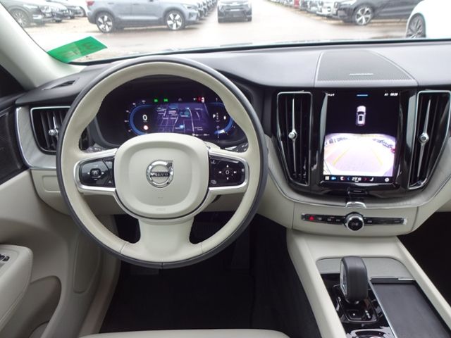Volvo  B4 Plus Dark 2WD AT Google ACC HK Allwetter