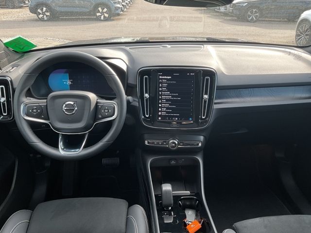 Volvo  Plus Single Ext. Range Electric 2WD AHK ACC