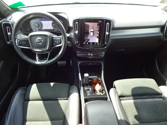 Volvo  T5 R Design Plug-In 2WD AHK ACC HK 20' 360°