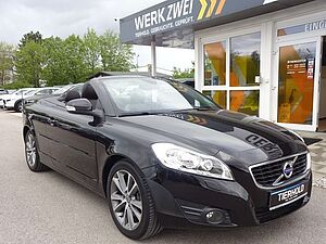Volvo  D5 Summum AHK 5Zylinder Tempomat
