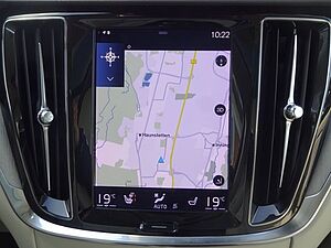 Volvo  T6 Inscription Plug-In AWD PANO ACC Kamera