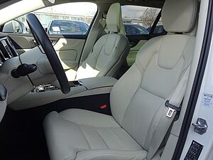 Volvo  T6 Inscription Plug-In AWD PANO ACC Kamera