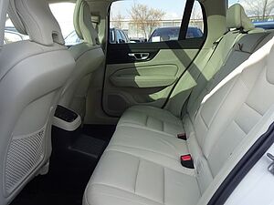 Volvo  T6 Inscription Plug-In AWD PANO ACC Kamera