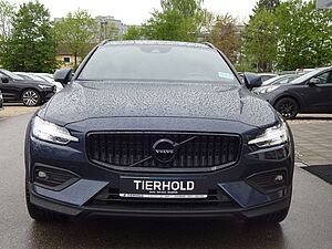 Volvo  PRO B4 AHK AWD ACC Kamera Pano