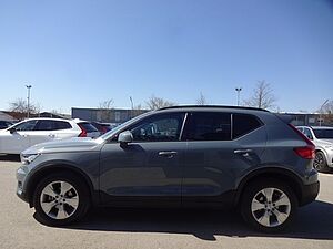 Volvo  T3 Momentum Core 2WD BLIS Navi Kamera