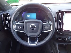 Volvo  P8 Ultimate Pure Electric Twin Engin AWD ACC