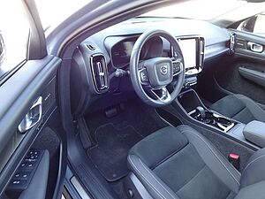 Volvo  P8 Ultimate Pure Electric Twin Engin AWD ACC