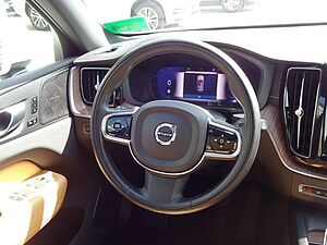 Volvo  T6 Inscription Plug-In ACC 360° PANO Google