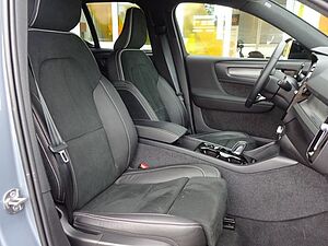 Volvo  T5 R Design Plug-In 2WD 360° Navi Standhz.
