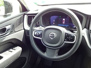 Volvo  B4 Ultimate Bright AWD ACC HUD PANO Google