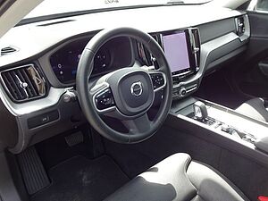 Volvo  B4 Ultimate Bright AWD ACC HUD PANO Google