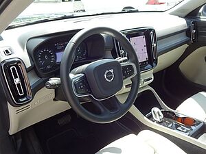 Volvo  T5 Inscription Plug-In 2WD AHK Leder 360°