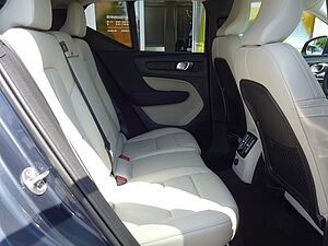 Volvo  T5 Inscription Plug-In 2WD AHK Leder 360°