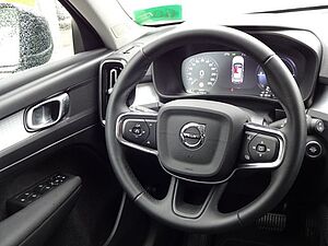 Volvo  T4 Inscription Plug-In 2WD AHK Pano 360°