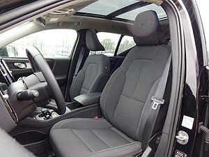 Volvo  T4 Inscription Plug-In 2WD AHK Pano 360°