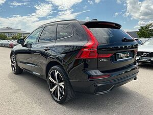 Volvo  B4 Plus Dark 2WD ACC 360° PANO Google