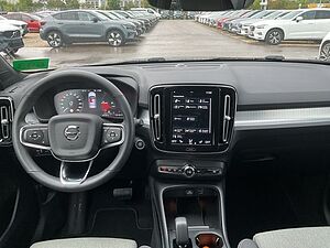 Volvo  T4 Core Plug-In 2WD AHK 360° Navi Keyless