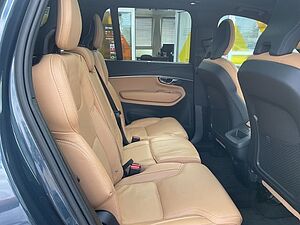 Volvo  B5 Plus Dark AWD AHK 7 Sitze BLIS  360°