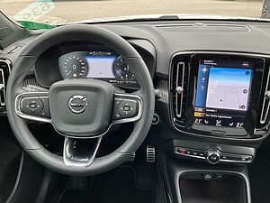 Volvo  R Design B4 AT 2WD 360° Leder Pano LED